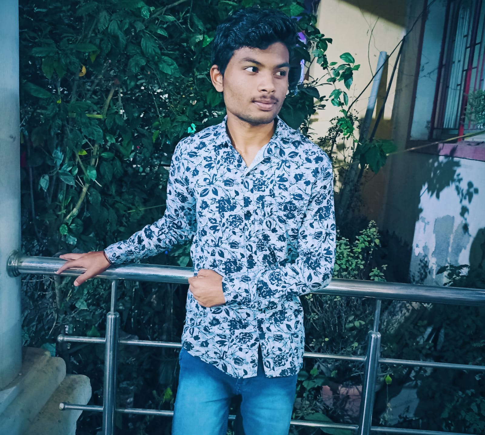 Ayush Image